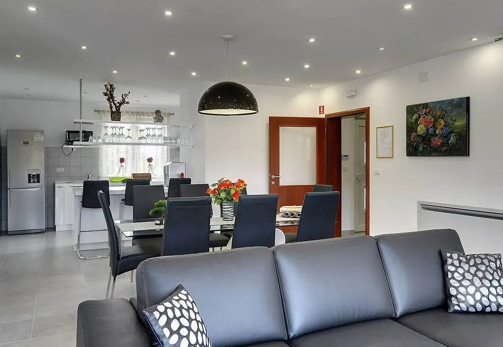 Holiday home Villa Delle Rondini Krnica